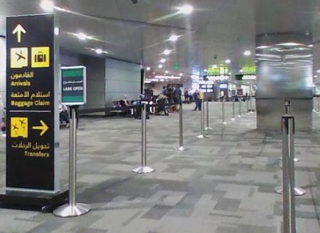 カタールで乗り継ぎのため検査をうける