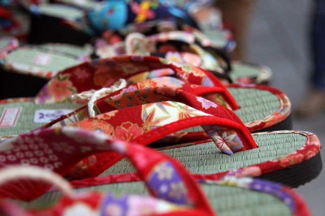 日本伝統の履物が草履
